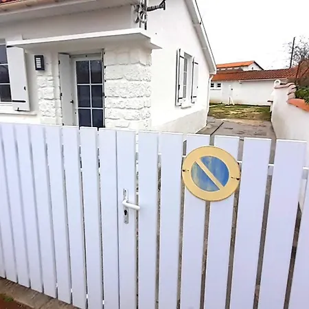 Maison Pour 2 A 4 Personnes Avec Jardin Proche De La Et Des Commerces Holiday home