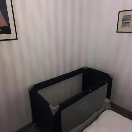 Maison Pour 2 A 4 Personnes Avec Jardin Proche De La Et Des Commerces Дом отдыха