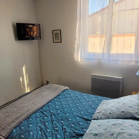 Maison Pour 2 A 4 Personnes Avec Jardin Proche De La Et Des Commerces Nyaraló Royan
